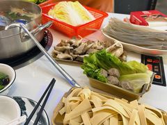 -刘少华贵州小黄牛·鲜牛肉火锅(总店)