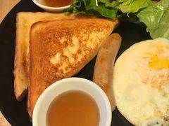 -必胜客(机场路店)