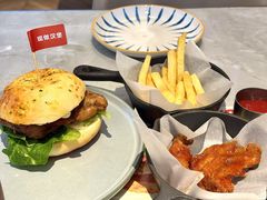 -必胜客(兴华中路PH店)