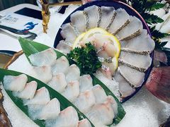 -泓炙颐凤鲜海鲜火锅料理(桐乡店)