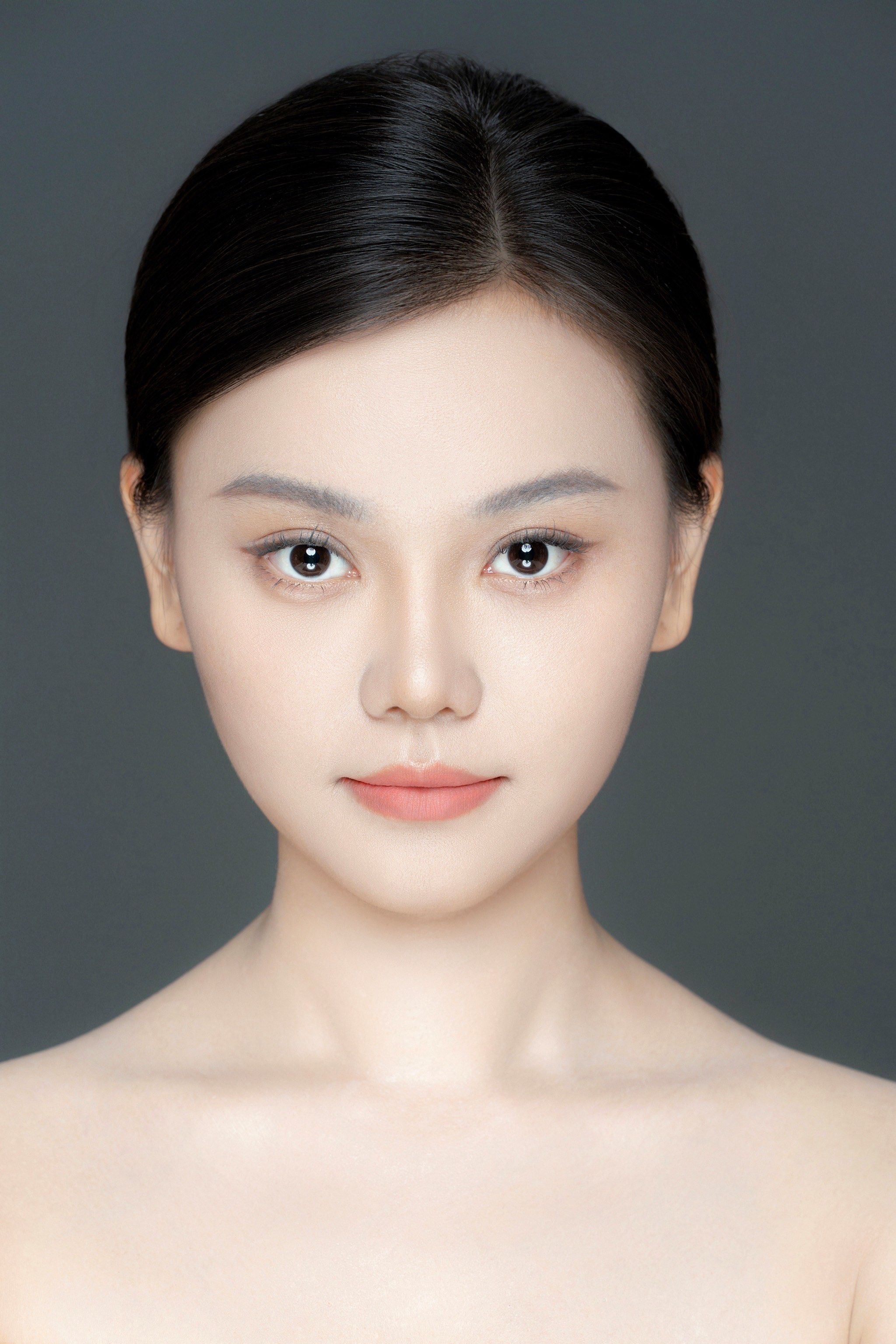 国旗飘扬的证件照