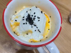 冰淇淋打蛋-堂屋糖水店(愚园店)