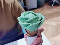 -潮一不贰·法式甜品·生日蛋糕·西式简餐(外滩店)