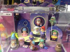 -泡泡玛特POPMART(侨福芳草地店)