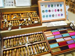 -猫的天空之城概念书店(杭州南宋御街店)