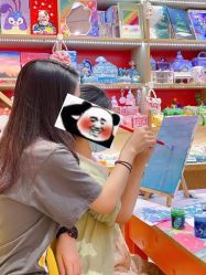 -嘻鸭涂(福田·卓悦汇哈尼彩虹店)