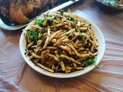 -王万妈卤猪脚(青岩交通路)