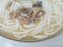 -小倪羊肉米线馆