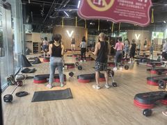 -威克健身游泳(万菱汇店)