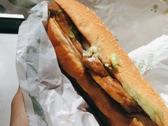 板烧鸡腿堡-麦当劳(团结湖店)