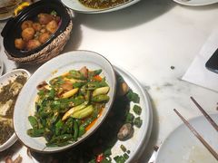 -初蓉丨遇见新川菜(亲贤街荣耀店)