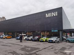 -上海普陀宝诚MINI4S店(红柳路店)