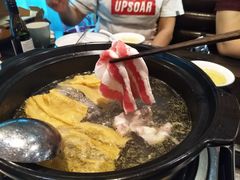 -东椰·海南椰子鸡火锅(朝阳门店)