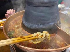 -楼外楼大刀肉传统火锅居(博学路店)