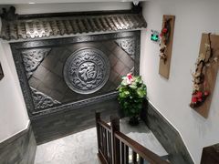 -亿诣蝎府炸酱面羊蝎子火锅(酷车小镇店)