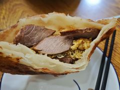 -铁东熏肉大饼铺老二马路黑牌子