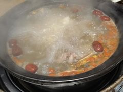 -濠轩阁特色生蚝火锅(水湾路店)
