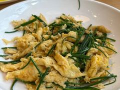 -渝信川菜 · 川味家常菜(财富购物中心店)