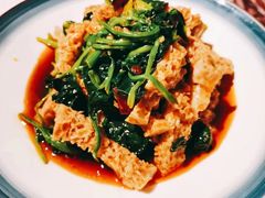 -俭寨大盘鸡·手抓肉·烧烤新疆菜(乌苏路店)