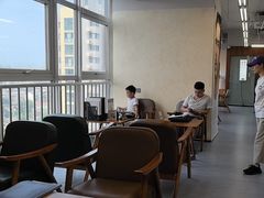-无奔眼镜·蔡司·依视路授权店(马家堡店)