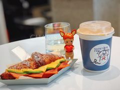 牛油果火腿芝芝-Something For(中洲湾店)