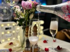 -MONICH牛排融合餐厅(和义大道购物中心店)