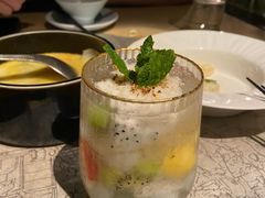 -穹六人间 people 6(岳阳路店)