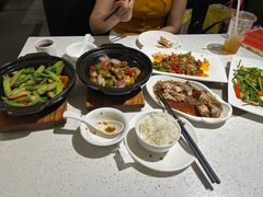 -肥仔文澳门猪骨煲(南京西路店)