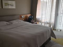 -珠海拱北口岸希尔顿欢朋酒店