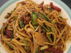 -伊带伊路新疆美食府(呼家楼店)