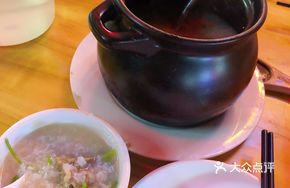 Salted Pork Rib Clay Pot Rice Porridge