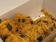 招牌肉松贝贝-鲍师傅糕点(江苏路店)