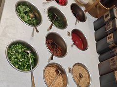-小茉庐和牛自助火锅(龙湖万达店)