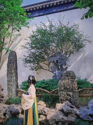 -一揽芳华汉服旗袍体验馆(拙政园店)