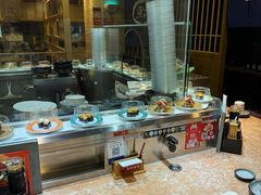 -万岁料理回转寿司(华贸店)