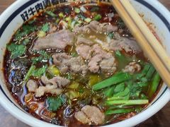 -霸舌生滚牛肉米粉(天生街道店)