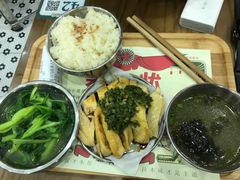 重葱油淋鸡-阿金大白·上海菜馆(新天地店)