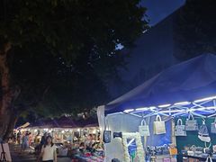-吴山路夜市