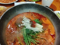 -喇喇排骨火锅·传统韩式脊骨汤(望京西园总店)
