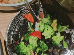 -哈啾嗨·新概念蒙餐(红星新城店)