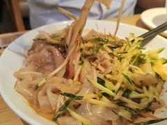 -关东小磨东北菜(上海长风大悦城店)