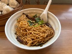 -佬钱湾仔(衣裳街店)