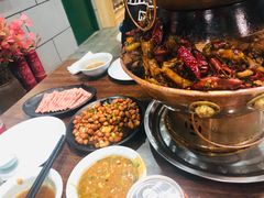 -超越炭火牛蛙火锅鸡(河东店)