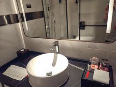 -广州南站丽芮酒店
