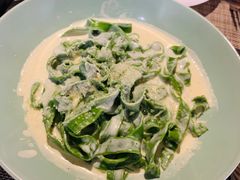 招牌手工菠菜面-喜洲吧·江畔老船厂·庭院餐厅(喜临院店)