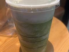 -星巴克臻选(宁波世纪东方广场店)