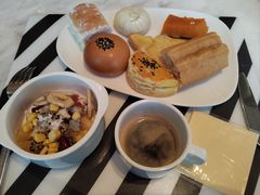 -万达文华酒店·48F云端窗景美食汇自助餐厅