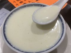 -俊丽双皮奶甜品店