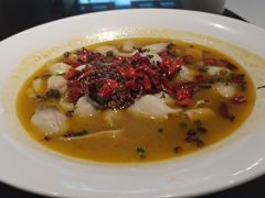 -香山湖家家宴(中山陵店)