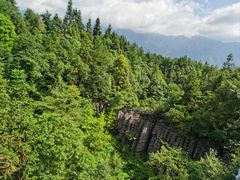 -梭布垭石林景区